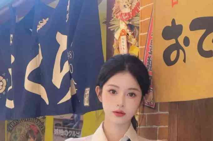 体育西甜心高端丝足调教