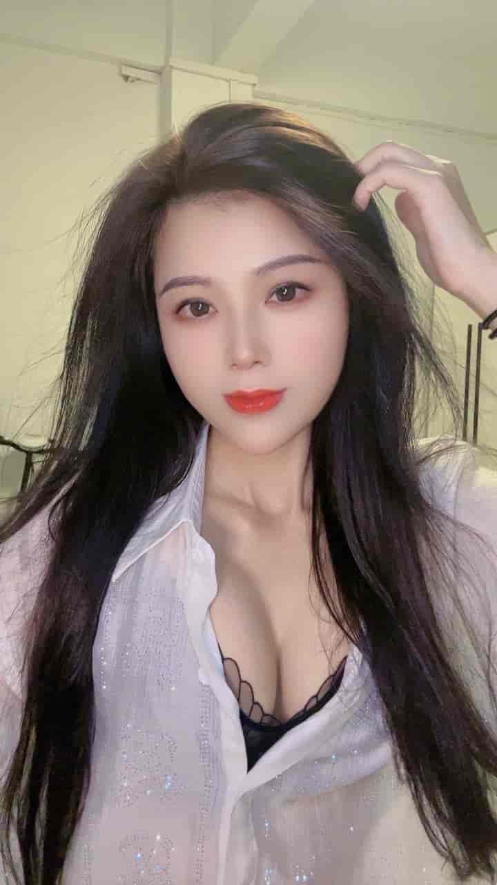 厄齐尔.jpg