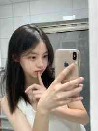 甜美嫩妹小雯